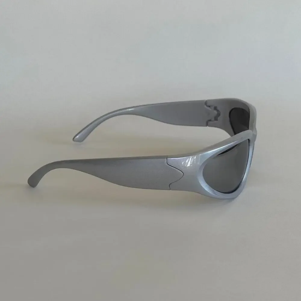 Y2K Grey Silver Vintage Sunglasses – Unique Frame Shape, Unisex, UVA UVB, New